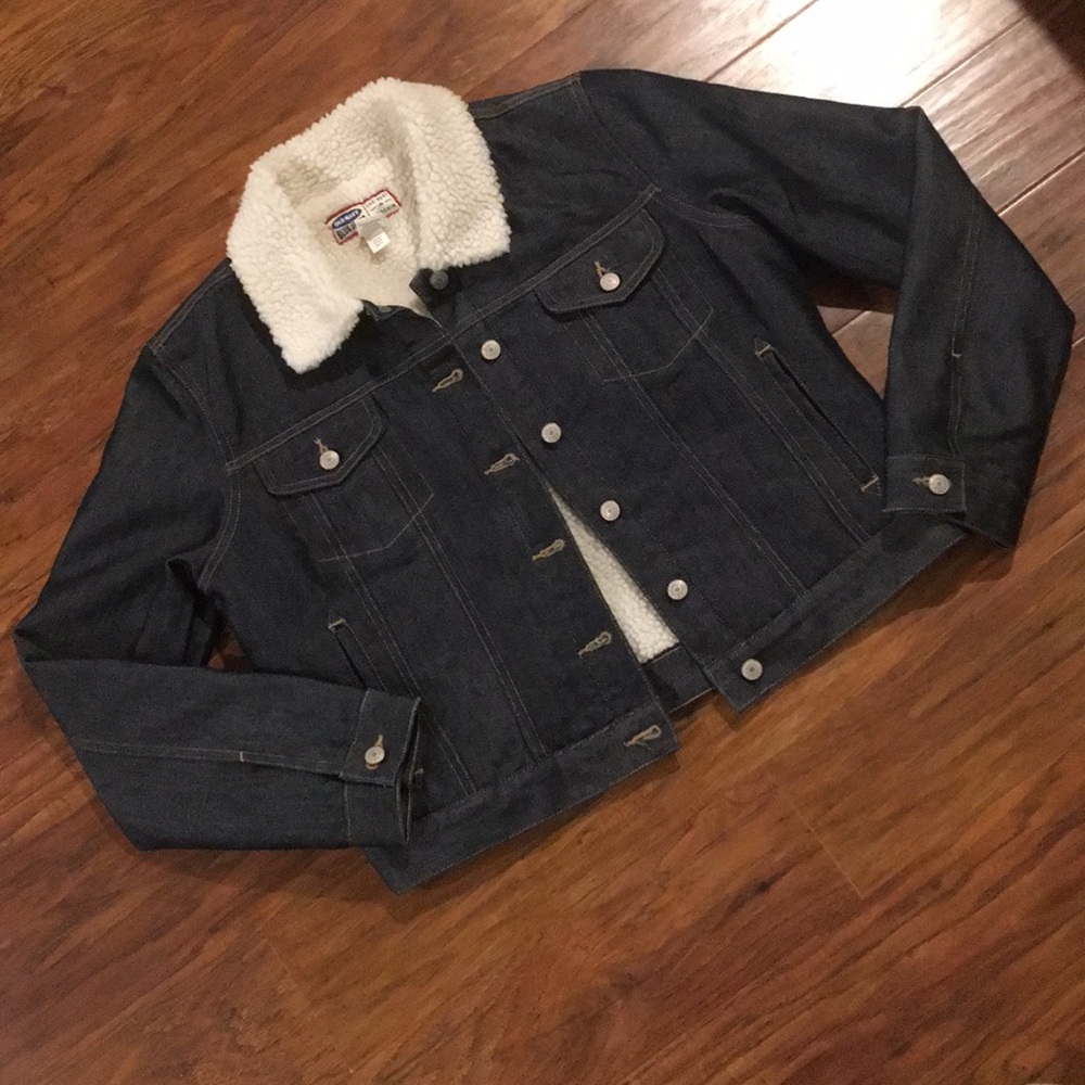 NWOT SHERPA LINED DARK DENIM JEAN JACKET